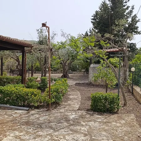 Il Giardino Di Rosa- 5 Min From The Sea-fraginesi Villa Castellammare del Golfo